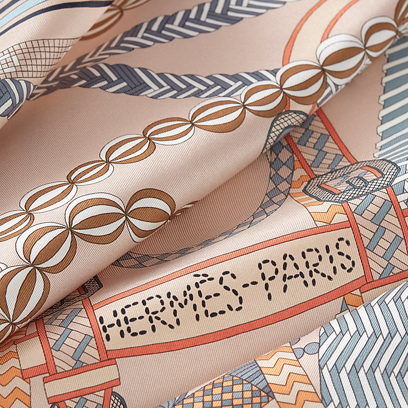 Tout en Tresse scarf 70 | Hermès Czech Republic